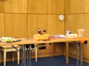 Obrázek k aktualitě: Středověký fast food: Pomalu, draze a s příborem