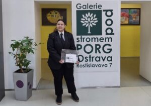 Obrázek k aktualitě: Stela ve Slam Poetry